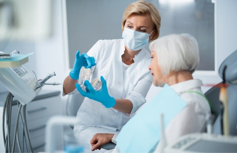 Prothèses partielles et complètes