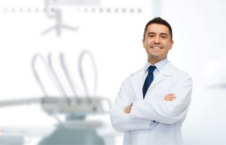 Implants dentaires : un accompagnement personnalisé